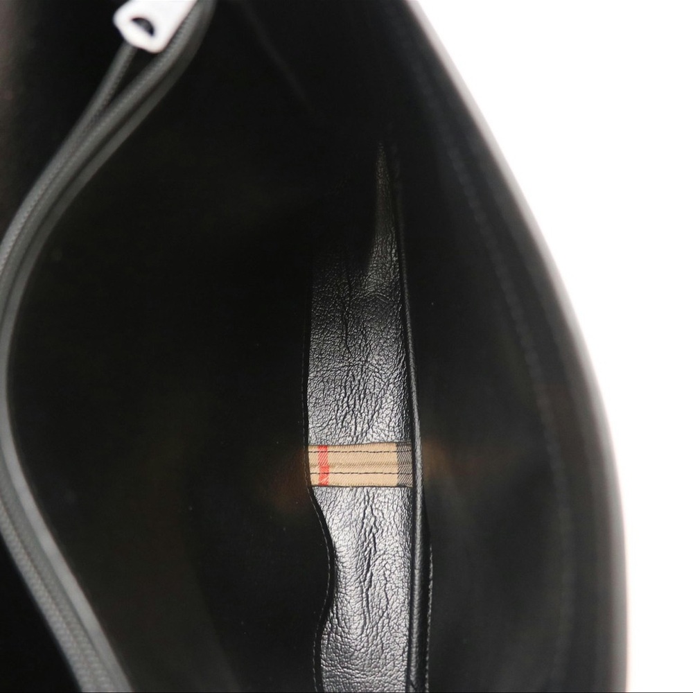 Burberry Tan and Black Messenger Bag with Iconic Check Pattern - Picture 7 of 9